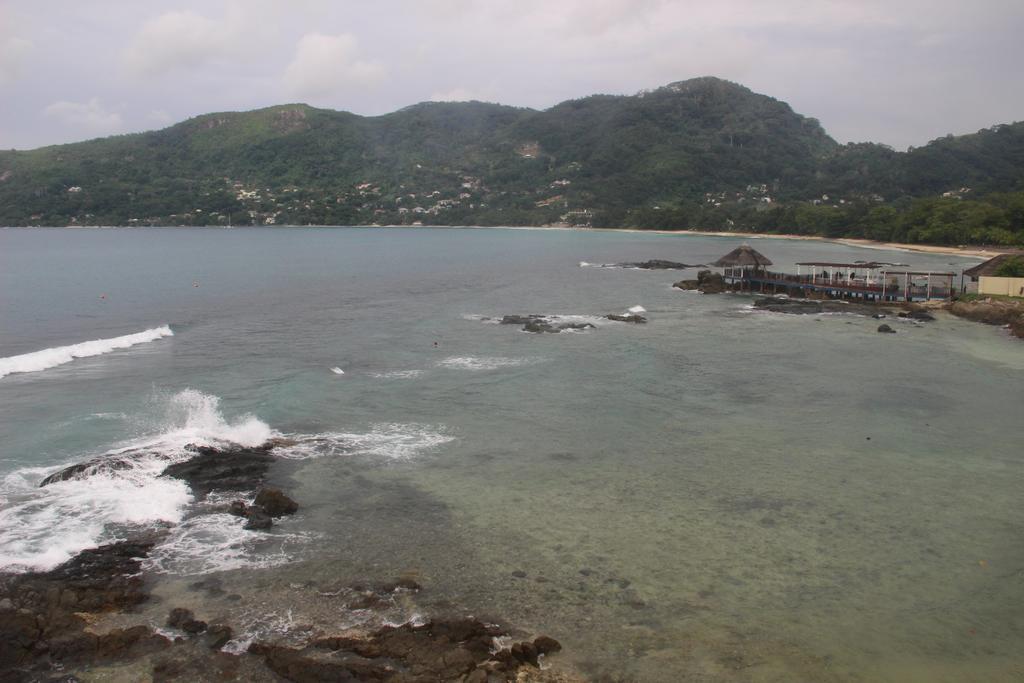 Surfers Cove Apartments Bel Ombre ภายนอก รูปภาพ